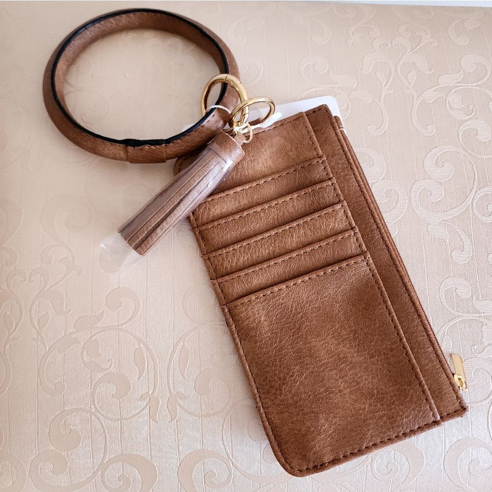 Brown Leather Card Holder With Keychain Wristlet